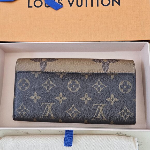 Brand New Authentic Louis Vuitton Sarah NM3 M. Reverse Wallet Mono, Brown - Picture 5 of 16